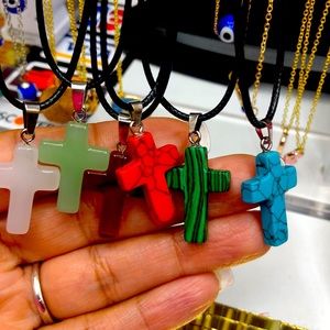 Available healing crystal seen only in 2nd pic